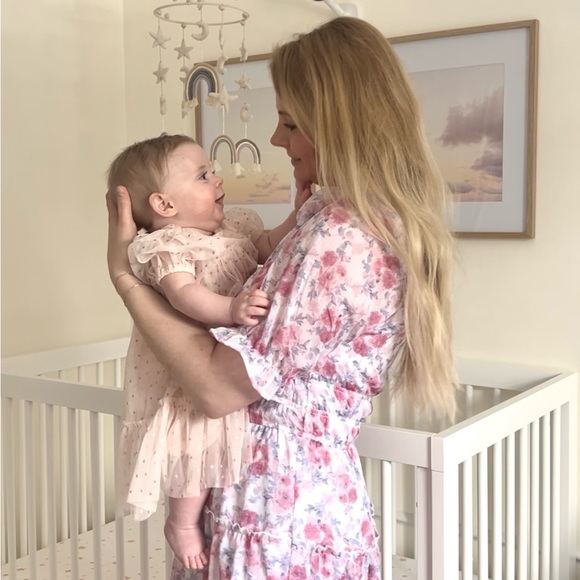 Meet your Posher, Jen. - Picture 2 of 6